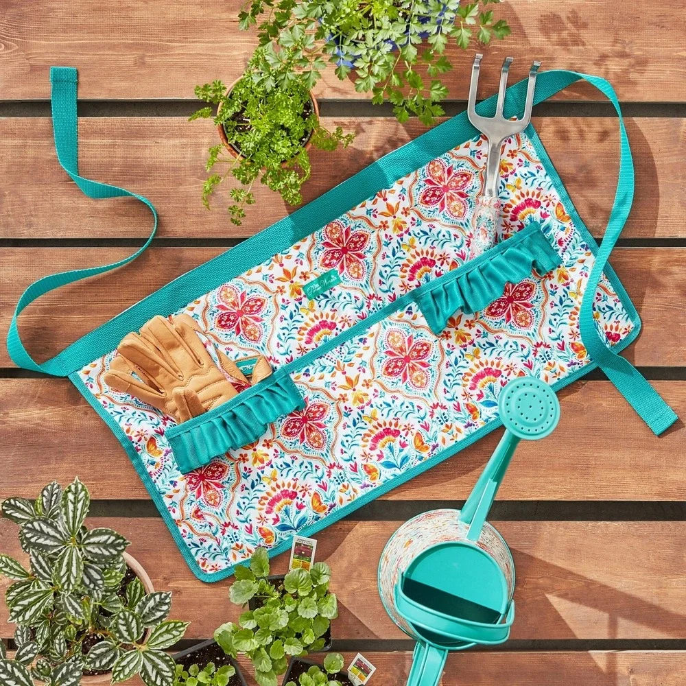 The Pioneer Woman Folk Geo Floral Gardening Apron One‎ Size Fits Most NWT